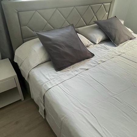 Апартаменты Whitehouse Boulevard, Close To Mambo Beach And City Centre Виллемстад Экстерьер фото