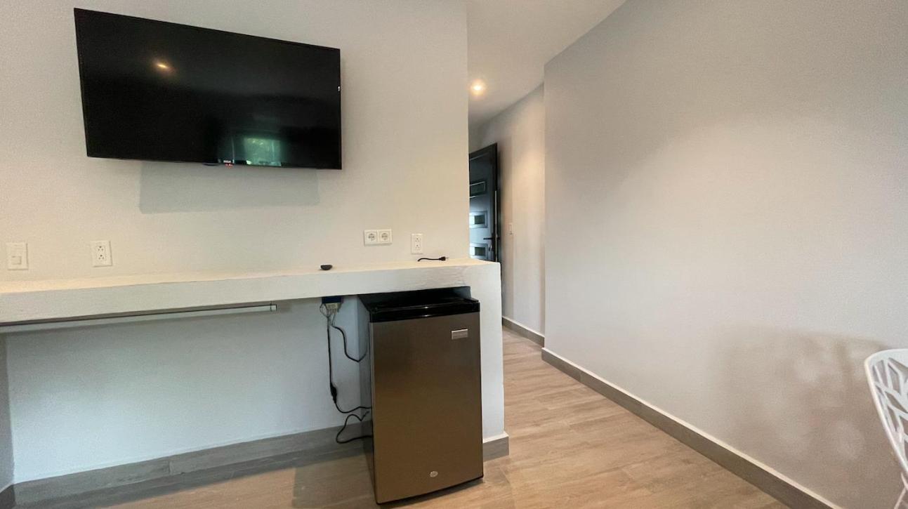 Апартаменты Whitehouse Boulevard, Close To Mambo Beach And City Centre Виллемстад Экстерьер фото